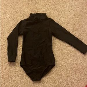 bodysuit/leotard